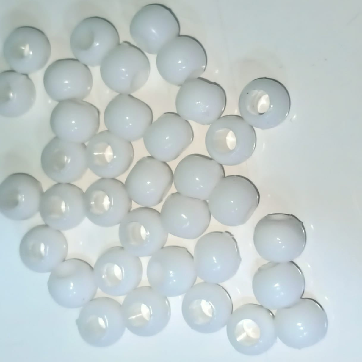 White Round Plastic Beads for Crafting & Jewelry Making set of 100pc