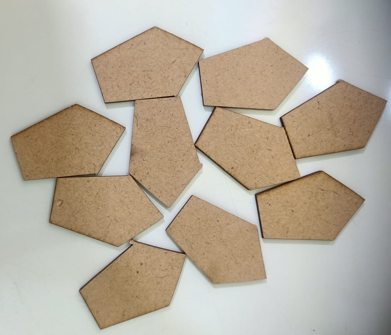 Pentagons Shape -4cm Set Of 10pc
